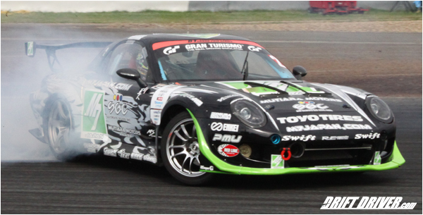M7 雨宮SGC with TOYO TIRES D1-7